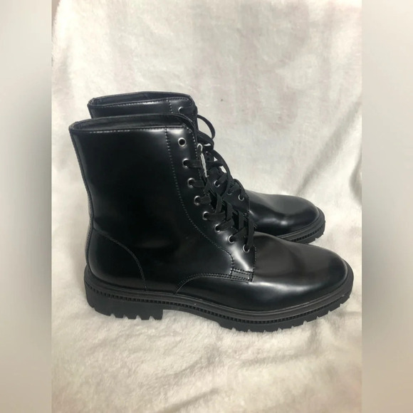 New! Express men’s Black patent Leather lace-up Combat Boots Size 10 - Picture 1 of 6